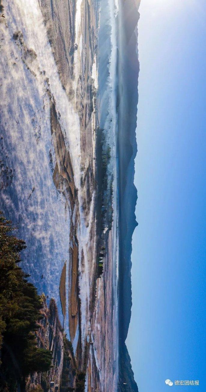 逃离废弃高校